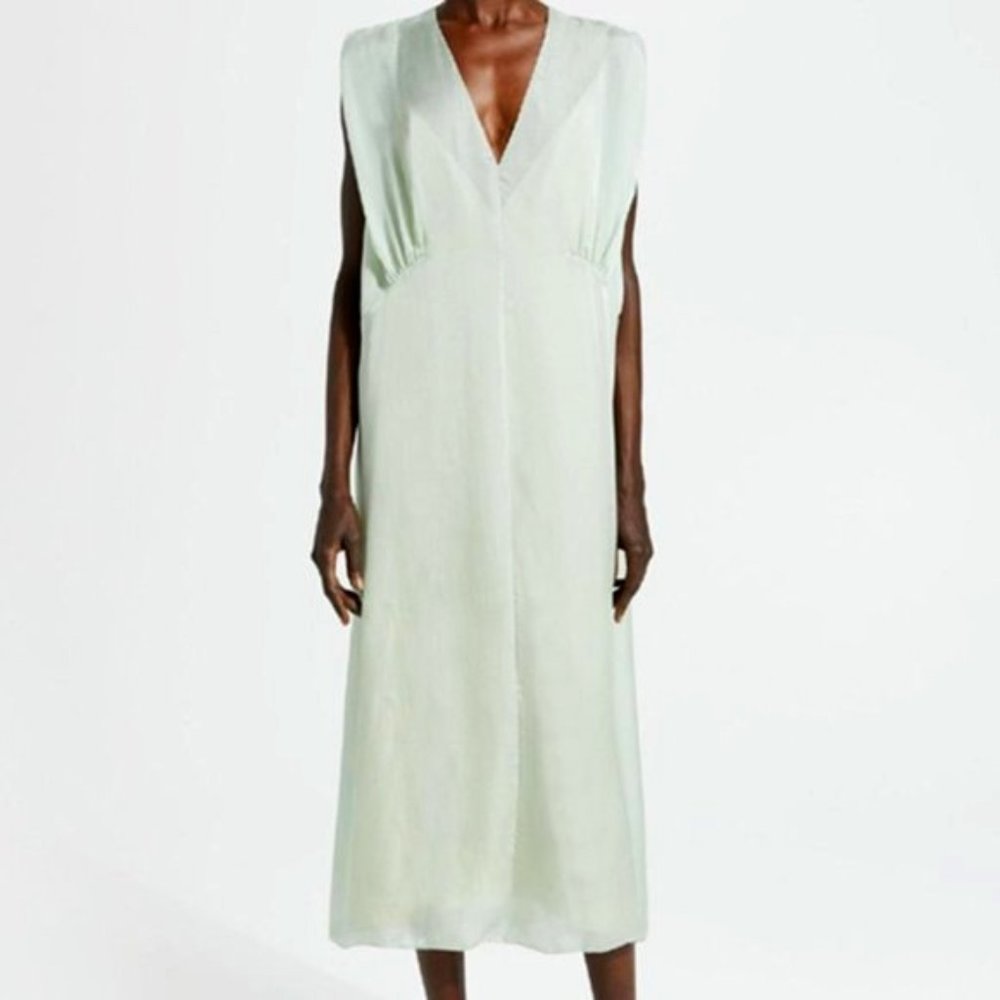 NWT THEORY BODICE DRAPE  LIGTH CHARMEUSE SILK DRESS, Size M